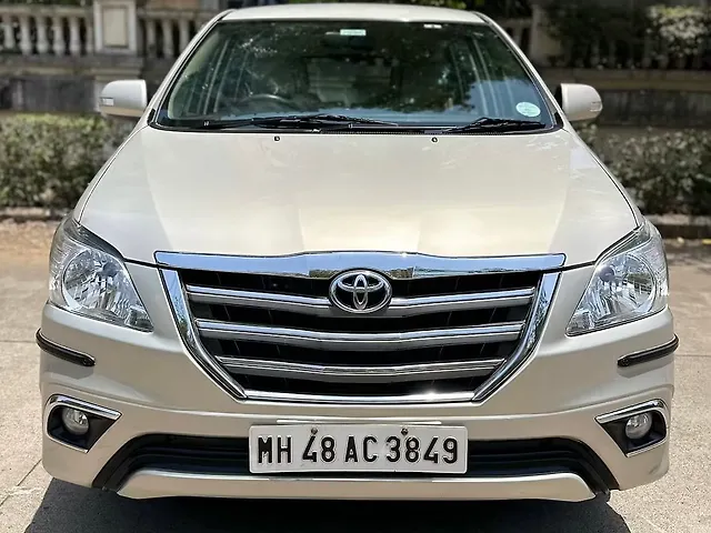 Used 2015 Toyota Innova in Kalyan