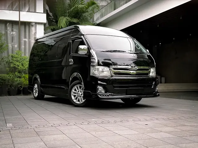 Used 2012 Toyota Commuter in Malappuram