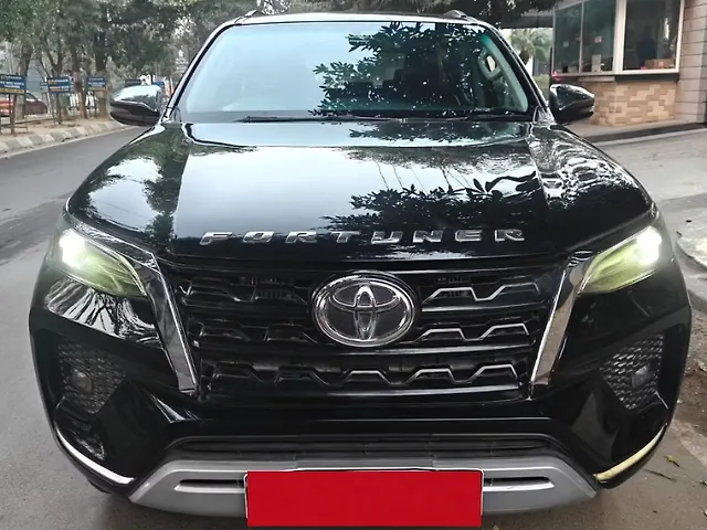 Used 2022 Toyota Fortuner in Lucknow
