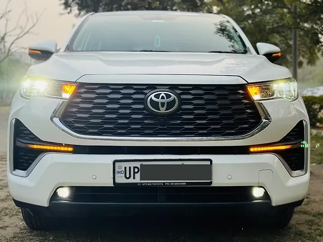 Used 2024 Toyota Innova Hycross in Delhi