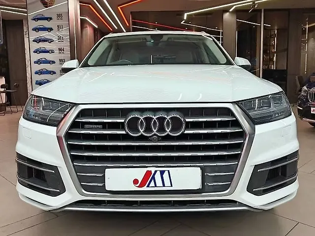 Used 2018 Audi Q7 in Ahmedabad