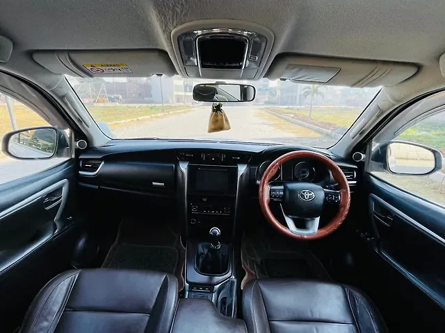 Used Toyota Fortuner [2016-2021] 2.8 4x2 MT [2016-2020] in Chandigarh