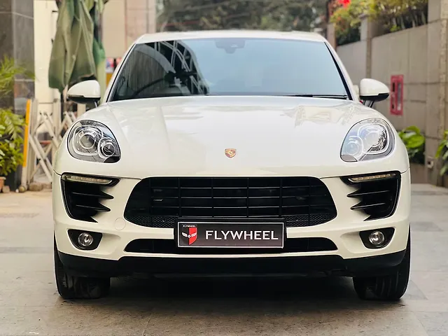 Used 2017 Porsche Macan in Kolkata Used 2017 Porsche Macan in Kolkata