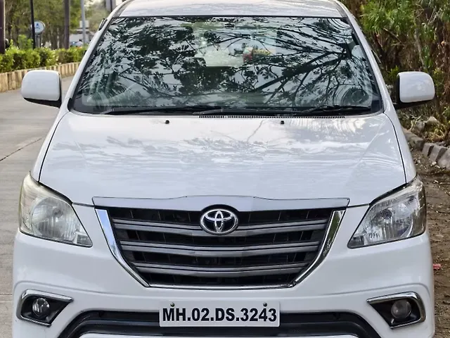 Used 2014 Toyota Innova in Mumbai