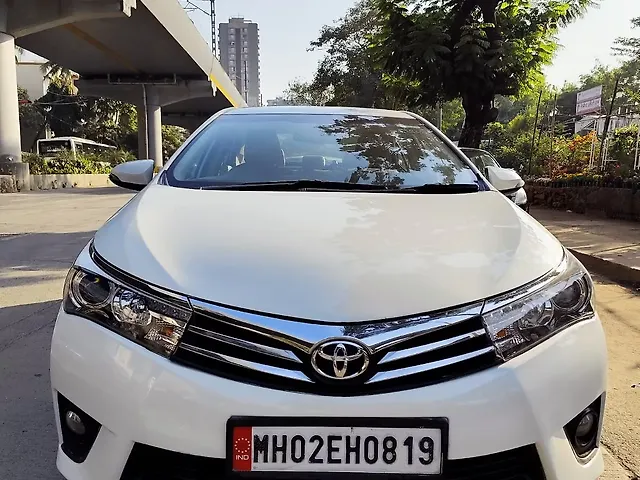 Used 2016 Toyota Corolla Altis in Mumbai