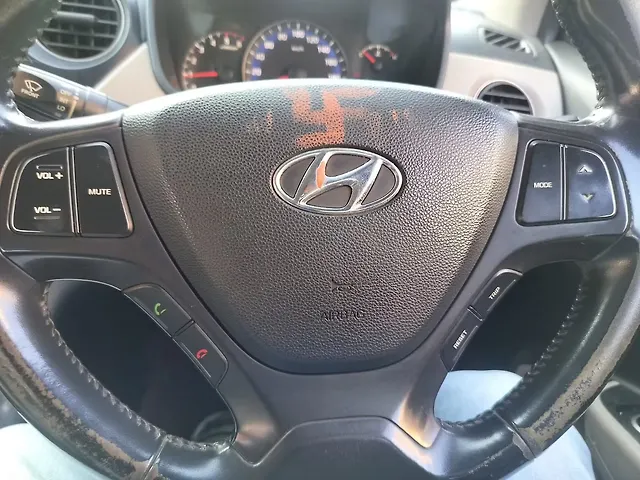 Used Hyundai Xcent [2014-2017] SX 1.1 CRDi in Bareilly
