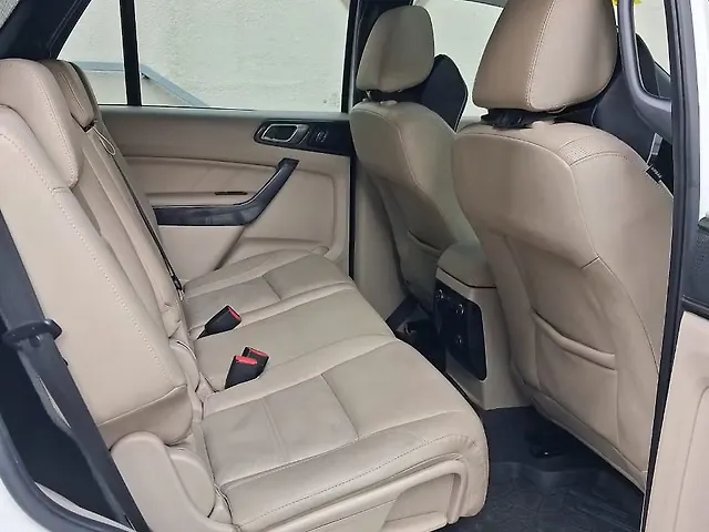 Used Ford Endeavour [2016-2019] Titanium 3.2 4x4 AT in Bangalore