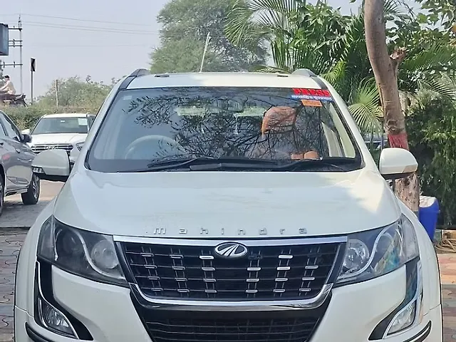 Used 2016 Mahindra XUV500 in Jalgaon