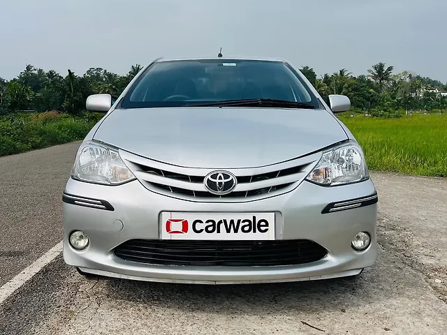Used 2012 Toyota Etios Liva in Kollam