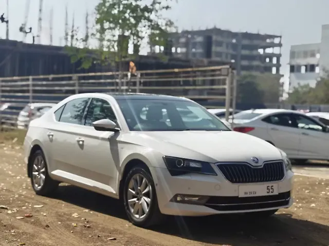 Used 2018 Skoda Superb in Nashik
