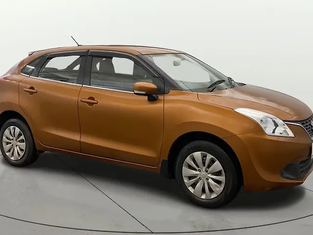 Used 2017 Maruti Suzuki Baleno in Noida