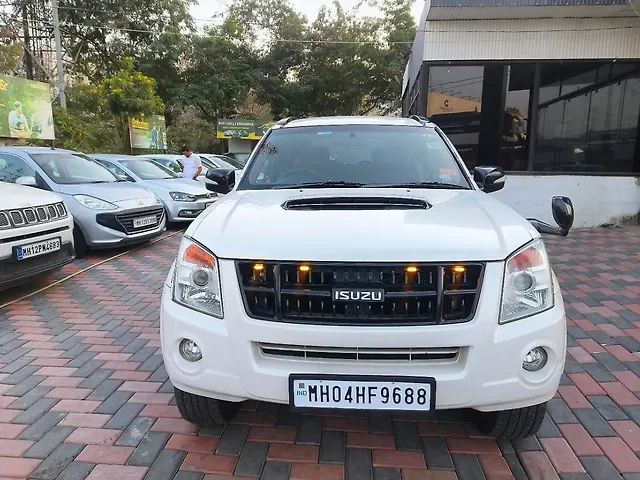 Used 2016 Isuzu MU7 in Pune