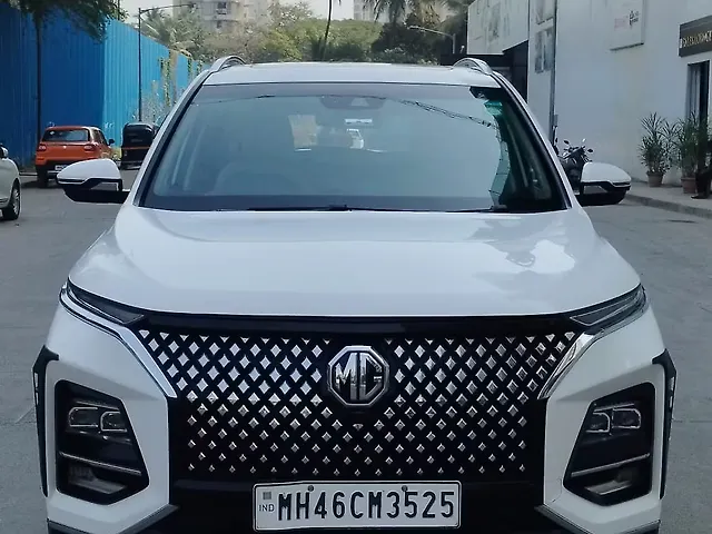 Used 2023 MG Hector in Mumbai