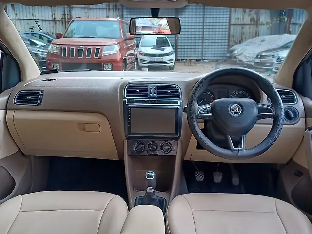 Used Skoda Rapid [2015-2016] 1.6 MPI Ambition in Mumbai