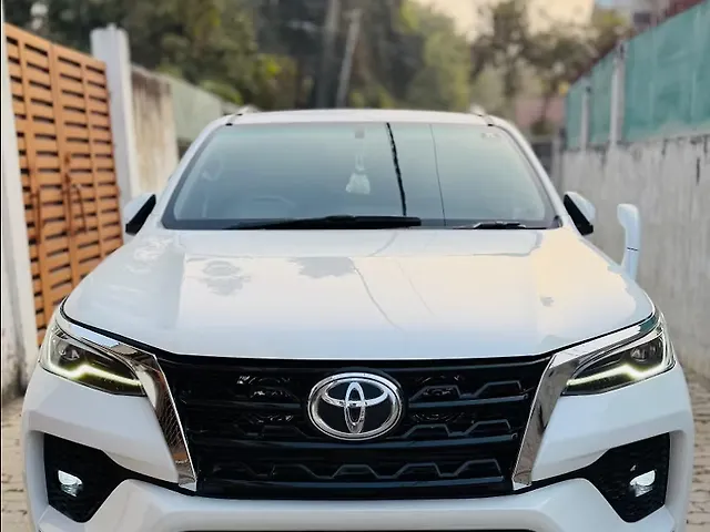 Used 2020 Toyota Fortuner in Lucknow