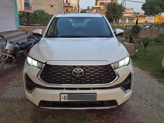 Used 2023 Toyota Innova Hycross in Delhi