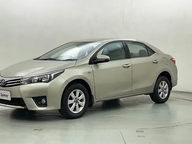 Used 2015 Toyota Corolla Altis in Mumbai