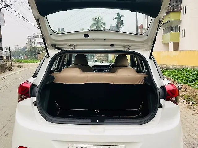 Used Hyundai Elite i20 [2016-2017] Magna 1.2 [2016-2017] in Guwahati