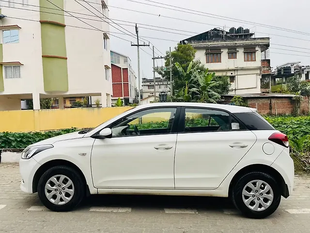 Used Hyundai Elite i20 [2016-2017] Magna 1.2 [2016-2017] in Guwahati