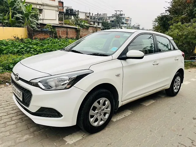 Used Hyundai Elite i20 [2016-2017] Magna 1.2 [2016-2017] in Guwahati