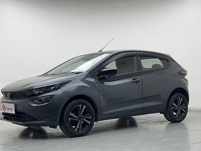Used 2021 Tata Altroz in Delhi
