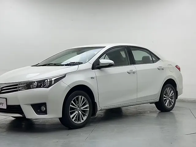 Used 2014 Toyota Corolla Altis in Faridabad