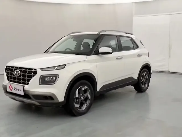 Used 2022 Hyundai Venue in Lucknow