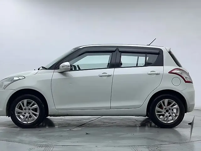 Used Maruti Suzuki Swift ZXi CNG Manual in Ghaziabad