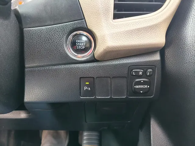 Used Toyota Corolla Altis [2014-2017] VL AT Petrol in Kanpur