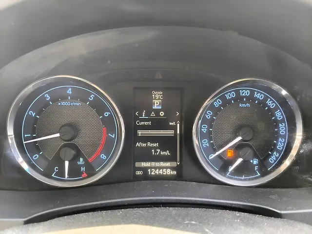 Used Toyota Corolla Altis [2014-2017] VL AT Petrol in Kanpur