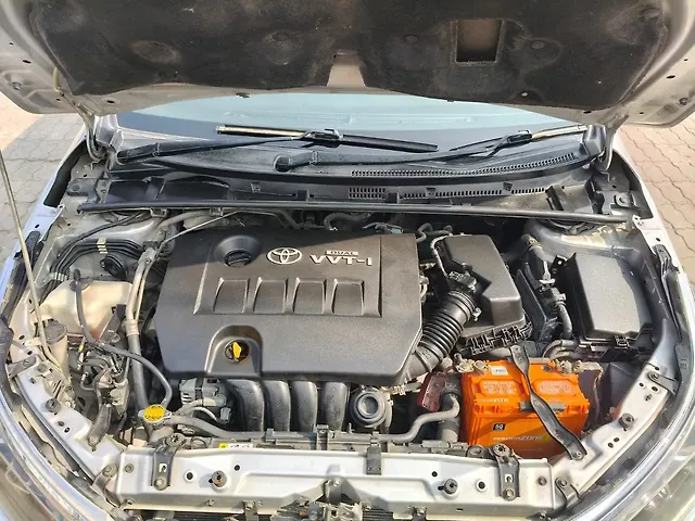 Used Toyota Corolla Altis [2014-2017] VL AT Petrol in Kanpur