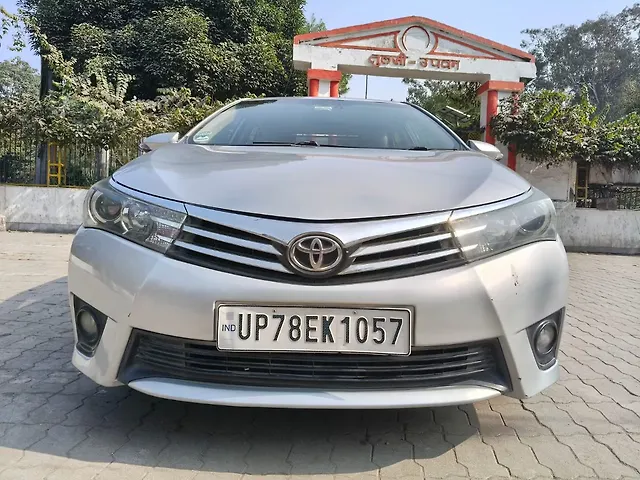 Used 2016 Toyota Corolla Altis in Kanpur
