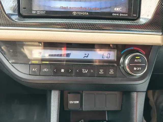 Used Toyota Corolla Altis [2014-2017] VL AT Petrol in Kanpur