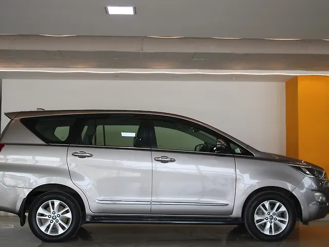 Used Toyota Innova Crysta [2016-2020] 2.4 VX 7 STR [2016-2020] in Bangalore