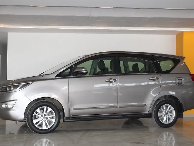 Used Toyota Innova Crysta [2016-2020] 2.4 VX 7 STR [2016-2020] in Bangalore