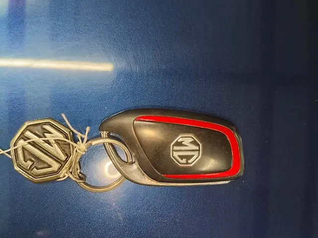 Used MG Astor Savvy 1.5 CVT S Red [2021-2023] in Mumbai