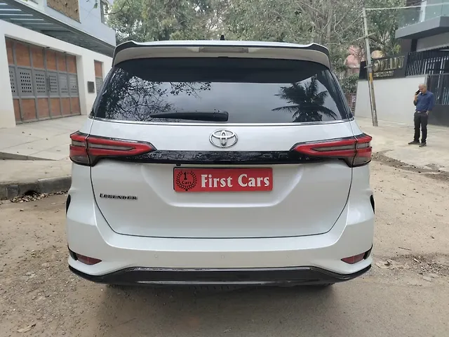 Used Toyota Fortuner Legender 4X2 2WD Diesel Turbo Automatic Dual Tone in Bangalore