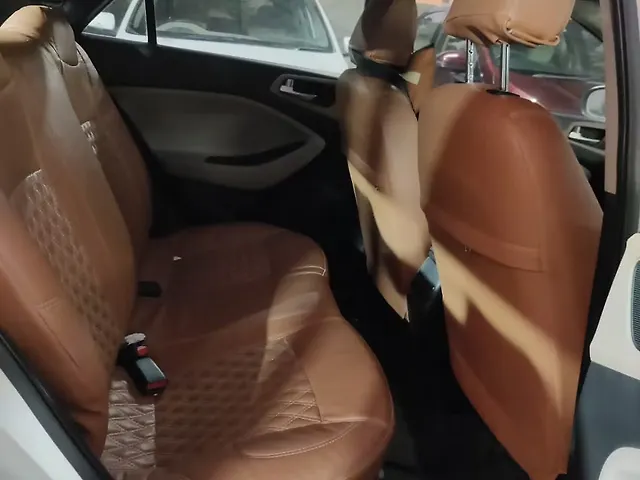 Used Hyundai i20 [2020-2023] Sportz 1.2 MT [2020-2023] in Hyderabad