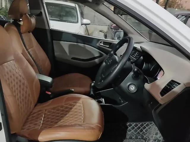 Used Hyundai i20 [2020-2023] Sportz 1.2 MT [2020-2023] in Hyderabad