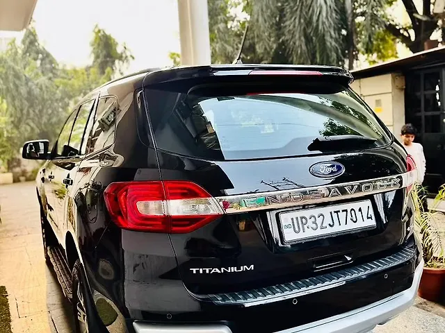 Used Ford Endeavour [2016-2019] Titanium 3.2 4x4 AT in Lucknow