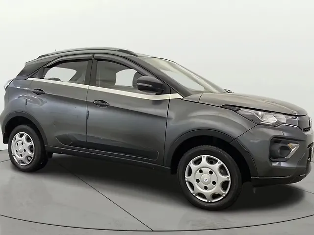 Used 2021 Tata Nexon in Delhi