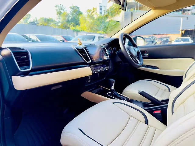 Used Honda City 4th Generation V CVT Petrol in Surat