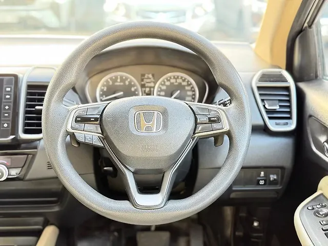 Used Honda City 4th Generation V CVT Petrol in Surat
