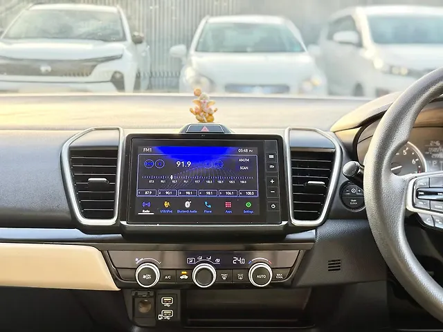 Used Honda City 4th Generation V CVT Petrol in Surat