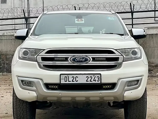 Used 2018 Ford Endeavour in Delhi