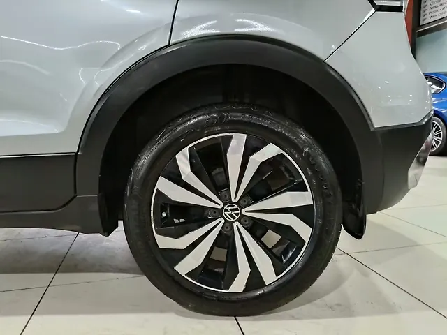 Used Volkswagen Taigun [2021-2023] GT Plus 1.5 TSI DSG in Bangalore