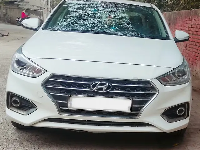 Used 2017 Hyundai Verna in Agra