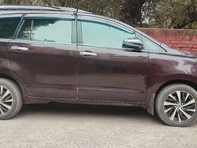 Used Toyota Innova Crysta [2016-2020] 2.4 Z 7 STR in Agra