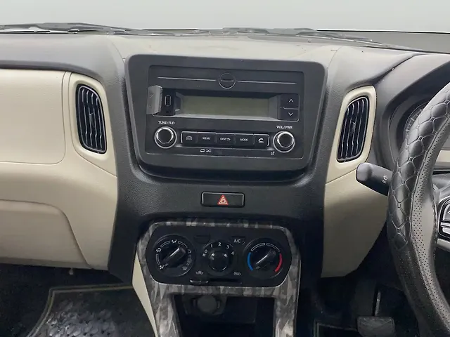 Used Maruti Suzuki Wagon R [2019-2022] VXi (O) 1.2 AMT in Hyderabad