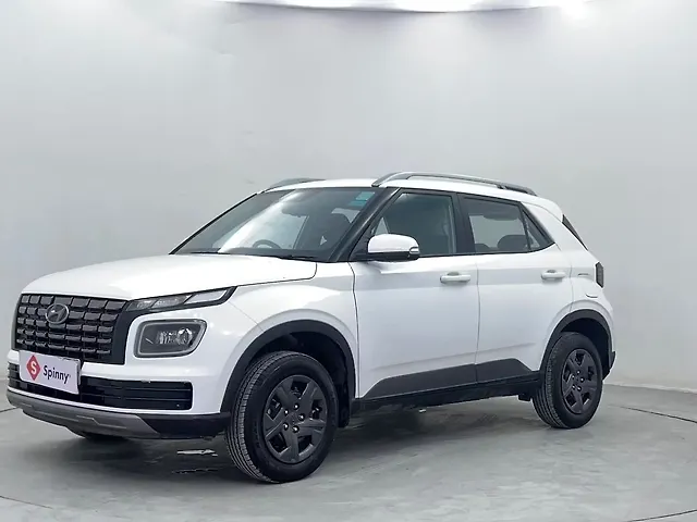 Used 2024 Hyundai Venue in Pune
